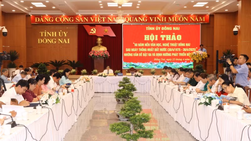 Quang cảnh hội thảo.
