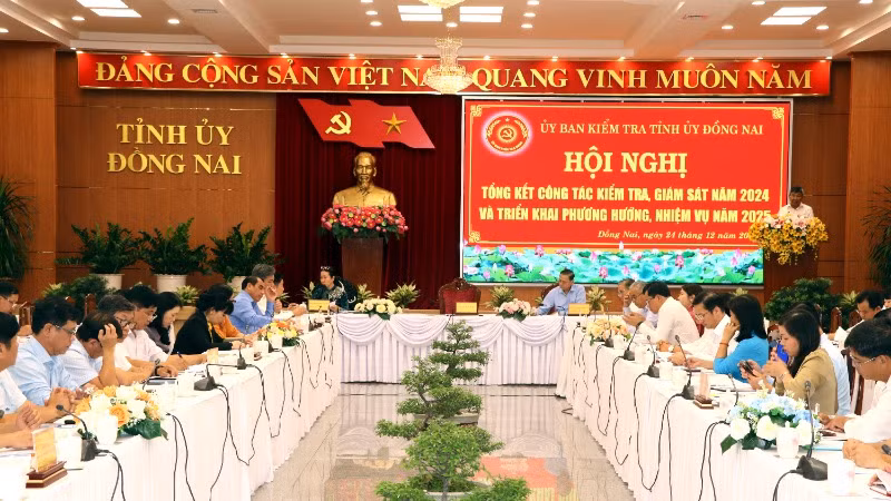 Quang cảnh hội nghị.