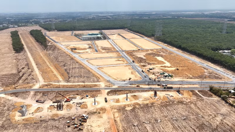 Khu tái định cư Long Đức được xây dựng để phục vụ dự án cao tốc Biên Hòa-Vũng Tàu.