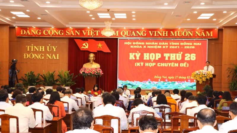 Quang cảnh kỳ họp