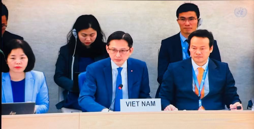 Phái đoàn Việt Nam tại Phiên đối thoại. (Ảnh: BNG)