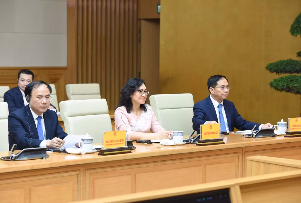Đại diện lãnh đạo các ban, bộ, ngành của Chính phủ Việt Nam tham dự Hội nghị. (Ảnh: TRẦN HẢI)