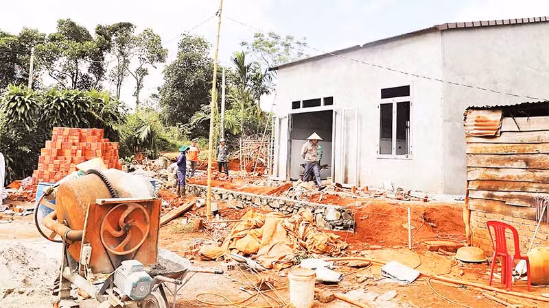 Tỉnh Đắk Nông đang triển khai quyết liệt, đồng bộ các giải pháp, phấn đấu hoàn thành xóa nhà tạm, nhà dột nát trong tháng 6 năm nay.
