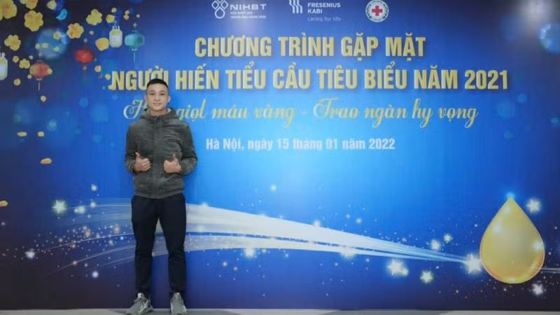 Nguyễn Văn Thanh tham gia chương trình “Gặp mặt người hiến tiều cầu tiêu biểu năm 2021". (Ảnh: Viện Huyết học) 