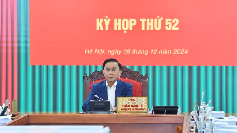 Đồng chí Trần Cẩm Tú, Ủy viên Bộ Chính trị, Thường trực Ban Bí thư, Chủ nhiệm Ủy ban Kiểm tra Trung ương chủ trì Kỳ họp thứ 52 của Ủy ban Kiểm tra Trung ương Đảng. (Ảnh: THỦY NGUYÊN)