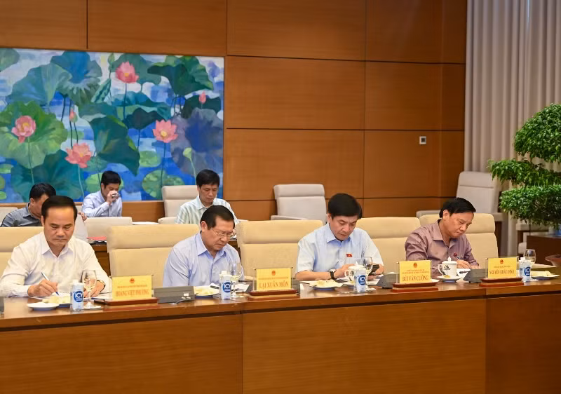 Các thành viên Ban Chỉ đạo và các đại biểu dự phiên họp. (Ảnh Duy Linh)