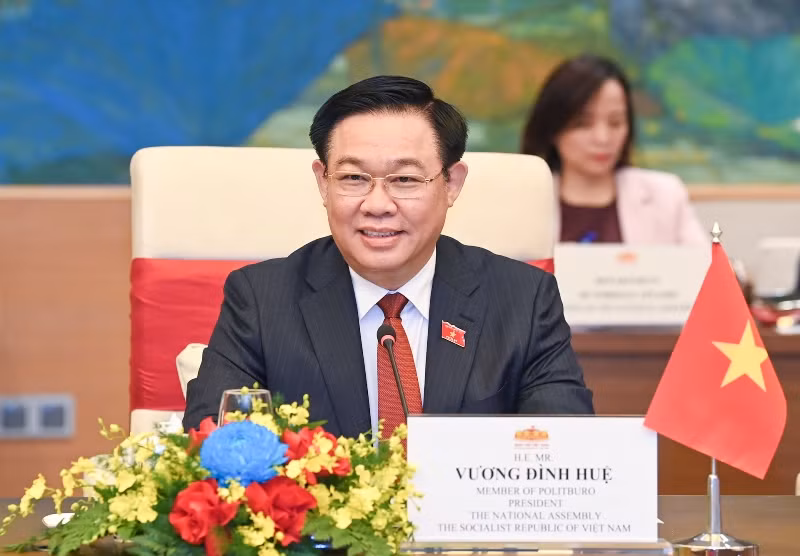Nỗ lực hết sức mình thúc đẩy quan hệ giữa Việt Nam và Mông Cổ ngày càng phát triển ảnh 2 Nỗ lực hết sức mình thúc đẩy quan hệ giữa Việt Nam và Mông Cổ ngày càng phát triển ảnh 2