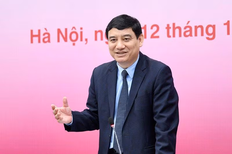 Chủ nhiệm Ủy ban Văn hóa, Giáo dục của Quốc hội Nguyễn Đắc Vinh trả lời báo chí tại cuộc họp báo. Chủ nhiệm Ủy ban Văn hóa, Giáo dục của Quốc hội Nguyễn Đắc Vinh trả lời báo chí tại cuộc họp báo.
