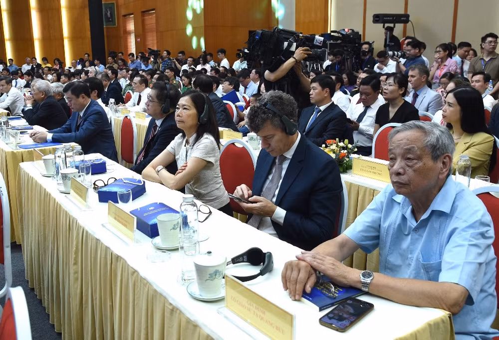 [Ảnh] Thủ tướng dự Lễ chào mừng Ngày Khoa học và Công nghệ Việt Nam ảnh 7