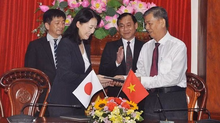 Sở Nông nghiệp và Phát triển nông thôn tỉnh Tiền Giang ký Ý định thư hợp tác với Tổ chức phát triển công nghệ công nghiệp và năng lượng mới Nhật Bản.