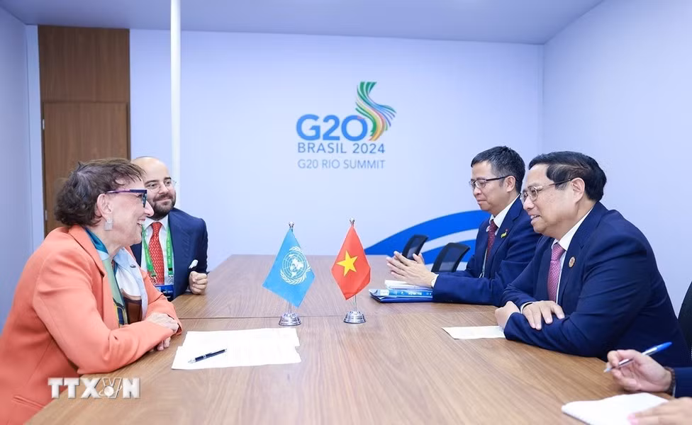 Thủ tướng Phạm Minh Chính gặp bà Rebeca Grynspan, Tổng Thư ký Hội nghị Liên hợp quốc về Thương mại và Phát triển (UNCTAD).