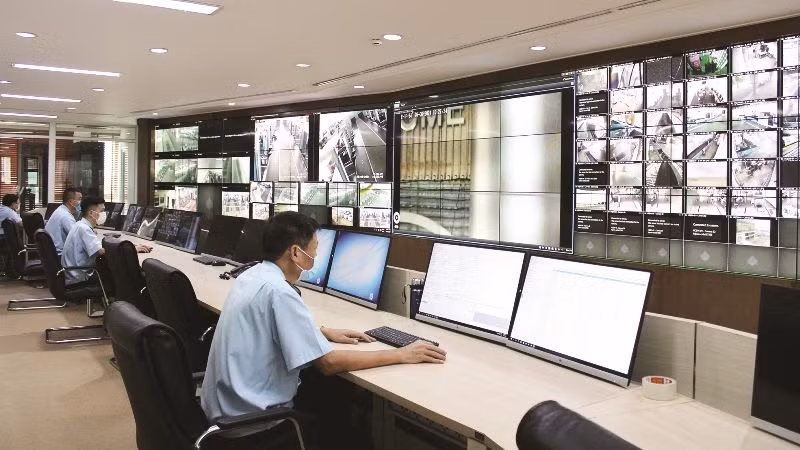 Hoạt động nghiệp vụ của công chức hải quan.