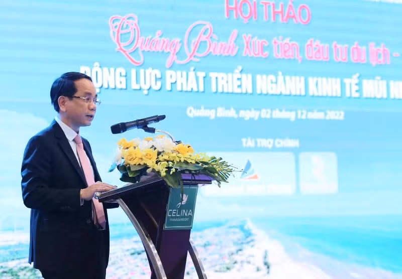 Phó Chủ tịch tỉnh Quảng Bình Phan Mạnh Hùng phát biểu tại Hội thảo. Phó Chủ tịch tỉnh Quảng Bình Phan Mạnh Hùng phát biểu tại Hội thảo.