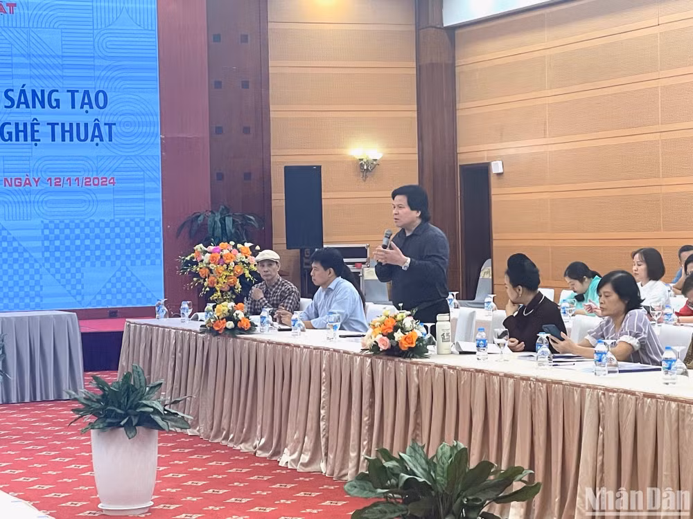 NSND Tống Toàn Thắng phát biểu tại hội thảo. NSND Tống Toàn Thắng phát biểu tại hội thảo.