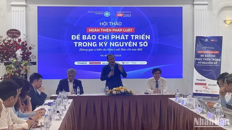 Dự thảo Luật Báo chí (sửa đổi) thu hút sự quan tâm của phóng viên, nhà báo, nhà quản lý và các chuyên gia công nghệ. 