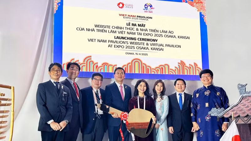 Lễ ra mắt Nhà Triển lãm ảo của Việt Nam.