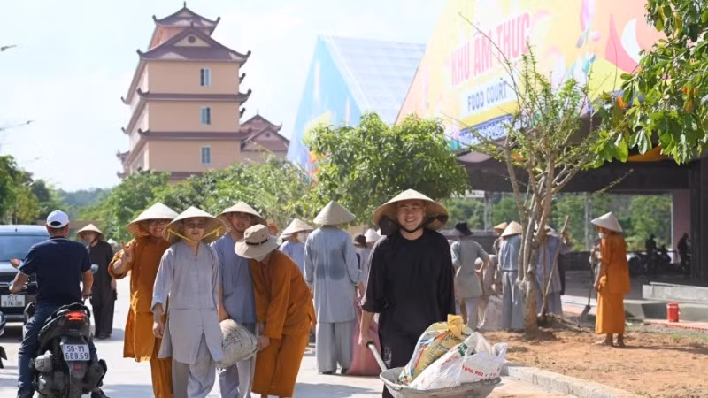 Các hoạt động hậu cần chuẩn bị cho đại lễ Vesak 2025.