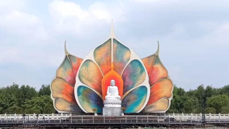 Đại lễ Vesak 2025 là lễ hội văn hóa, tôn giáo vì hòa bình.
