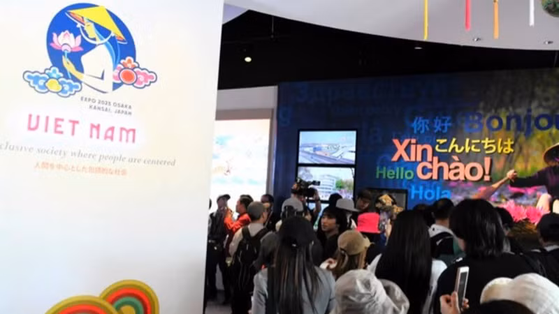 Bên trong Nhà Triển lãm Việt Nam tại EXPO 2025.