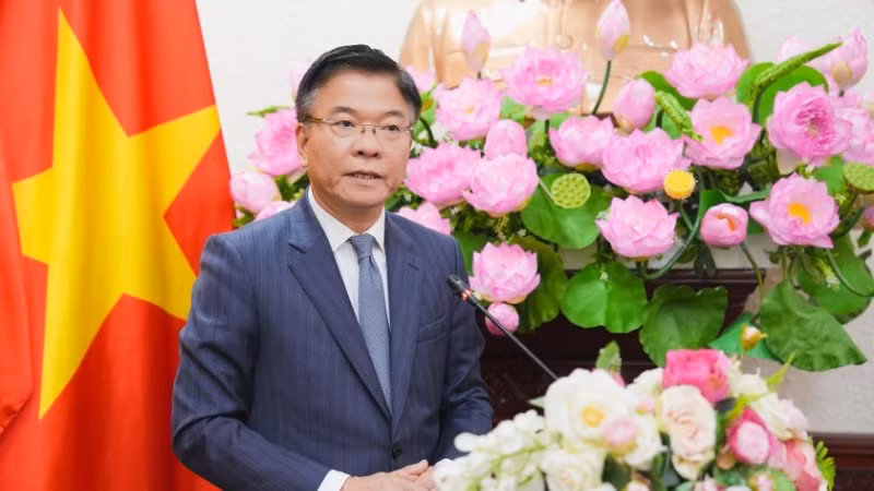 Phó Thủ tướng Lê Thành Long phát biểu giao nhiệm vụ cho tân Thứ trưởng Nguyễn Thanh Tú. (Ảnh: THU HẰNG)