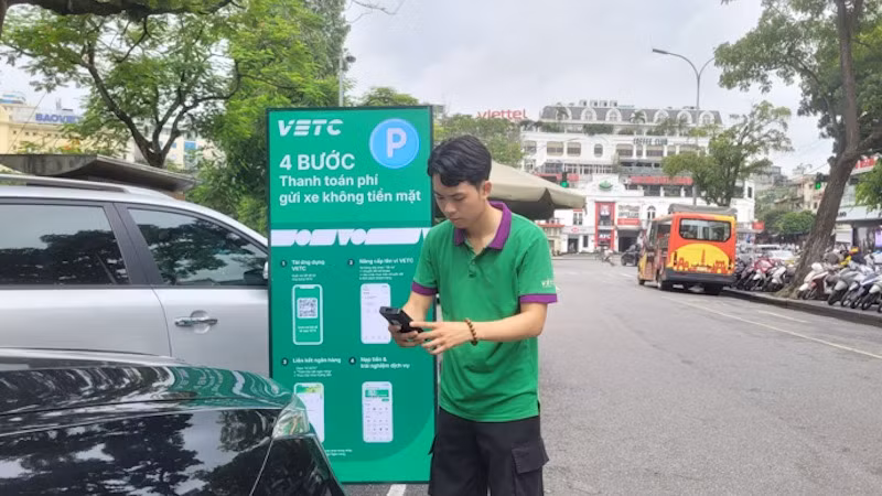 Nghị định 119/2024/NĐ-CP quy định tất cả các tài khoản giao thông đang sử dụng để thanh toán phí sử dụng đường bộ không dừng (ETC) phải được định danh.