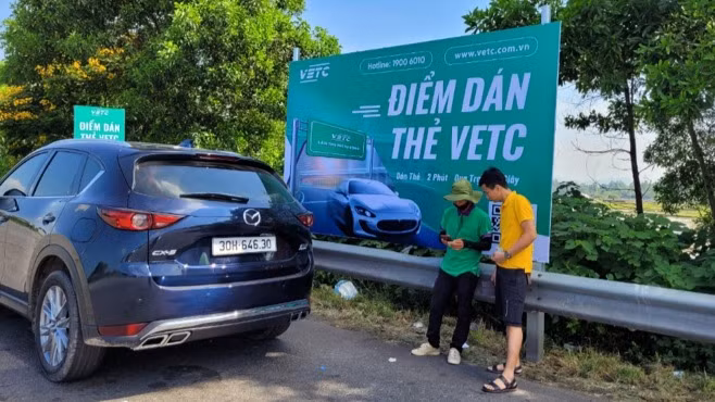Việc thực hiện định danh, xác thực tài khoản giao thông khá nhanh chóng có thể thực hiện bất cứ đâu trên điện thoại thông minh.