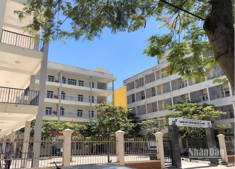 Trường trung học phổ thông chuyên Khoa học tự nhiên (Ảnh: VIỆT DŨNG)