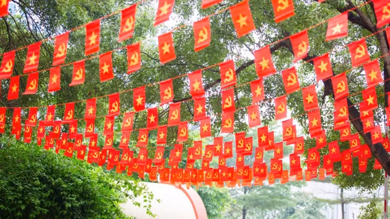 Sắc đỏ rực rỡ tại Viện Huyết học-Truyền máu Trung ương.