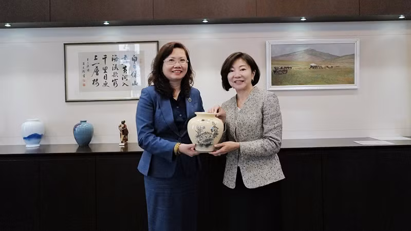 JICA và Ủy ban Chứng khoán Nhà nước tăng cường hợp tác để thúc đẩy hiệu quả thị trường chứng khoán Việt Nam ảnh 1 JICA và Ủy ban Chứng khoán Nhà nước tăng cường hợp tác để thúc đẩy hiệu quả thị trường chứng khoán Việt Nam ảnh 1