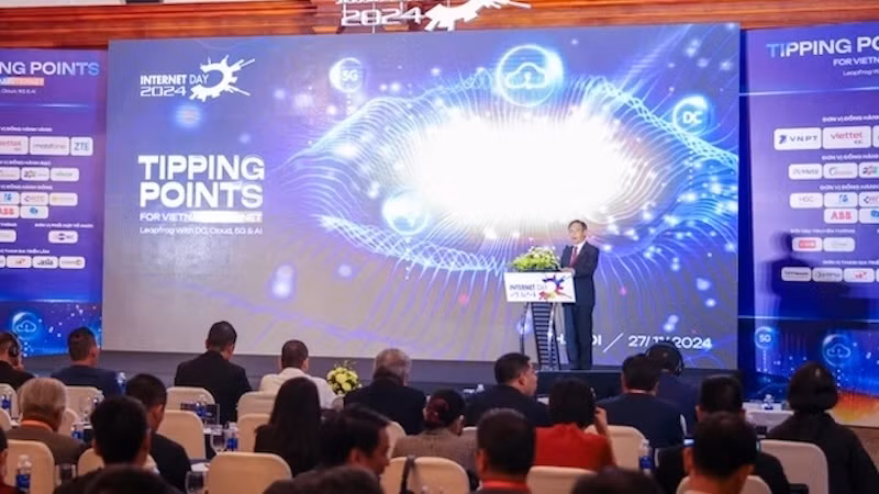 Hội thảo “Bước tiến mới cho Internet Việt Nam (Bứt phá với DC, Cloud, 5G và AI)".
