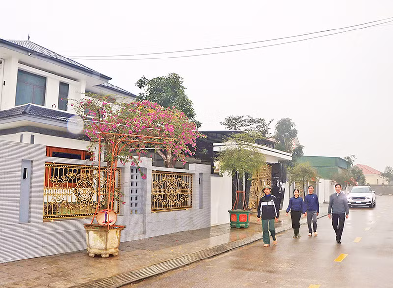 Một khu tái định cư khang trang ở xã Cẩm Lạc, huyện Cẩm Xuyên, tỉnh Hà Tĩnh. 