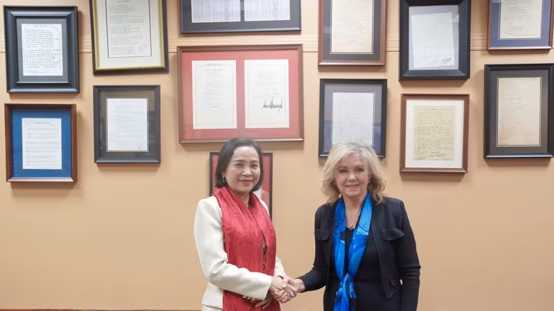 Phó Chủ tịch Quốc hội Nguyễn Thị Thanh gặp Thượng nghị sĩ Marsha Blackburn.