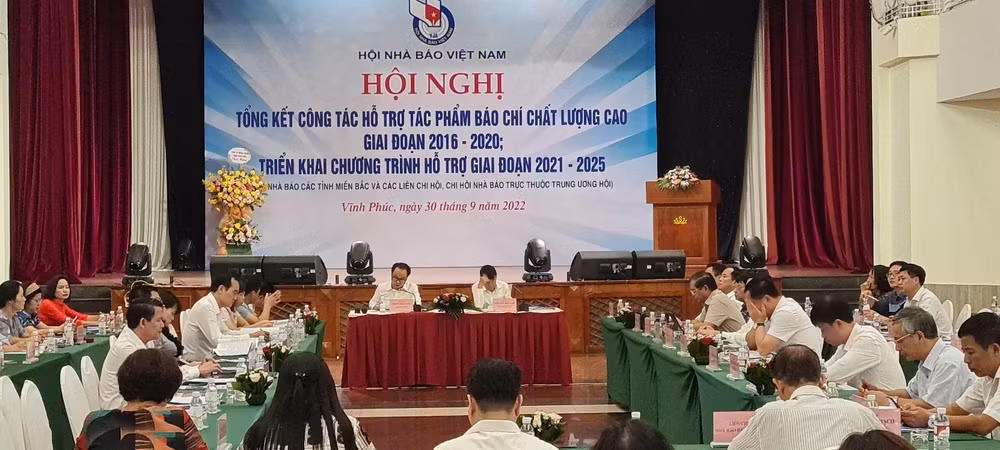 Nhiều cơ quan báo chí tham dự hội thảo.