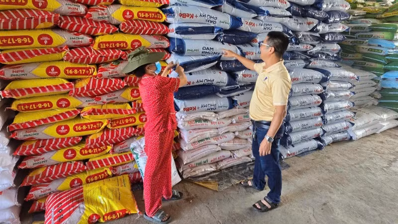 Phú Mỹ cung ứng gần nửa triệu tấn phân bón cho vụ hè thu/mùa mưa.