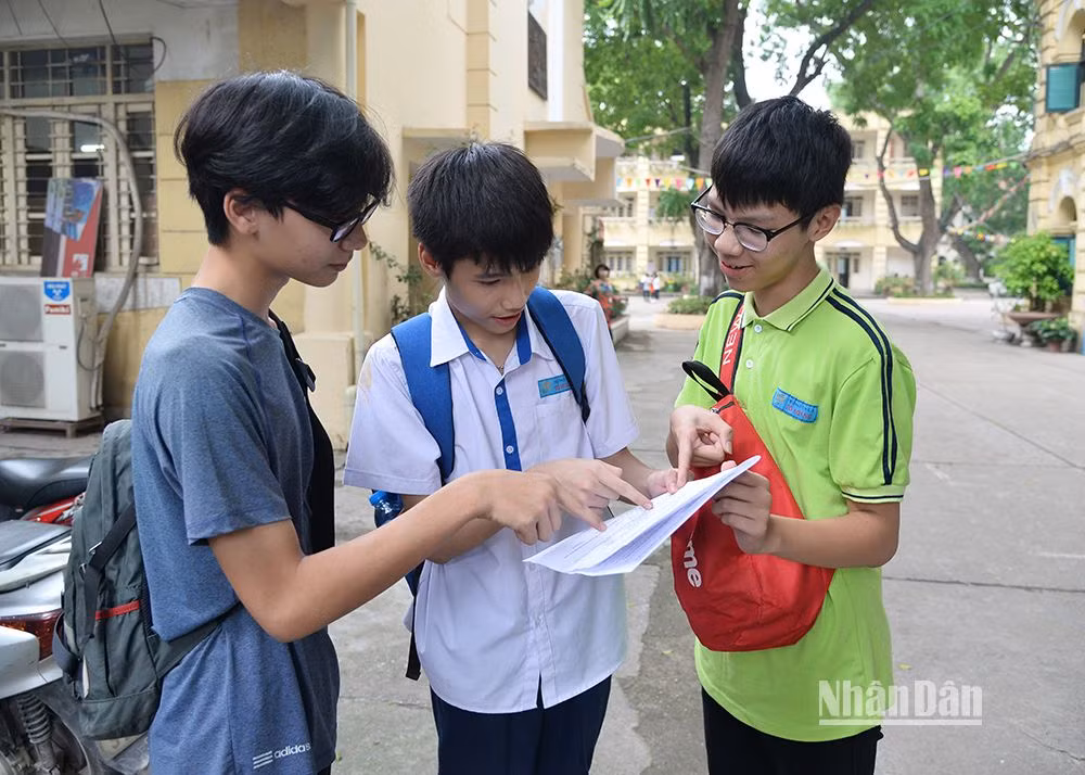 Thí sinh thi lớp 10 của Hà Nội. (Ảnh: THUỶ NGUYÊN)