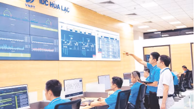 Vận hành Trung tâm dữ liệu VNPT IDC Hòa Lạc.