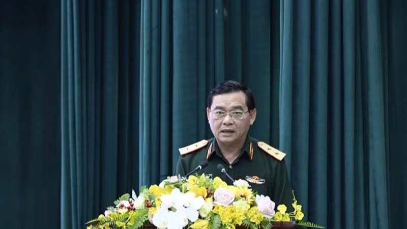 Trung tướng Trần Duy Hưng, Chính ủy Tổng cục Kỹ thuật phát biểu tại buổi lễ. Trung tướng Trần Duy Hưng, Chính ủy Tổng cục Kỹ thuật phát biểu tại buổi lễ.