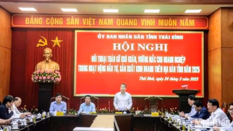 Quang cảnh hội nghị.