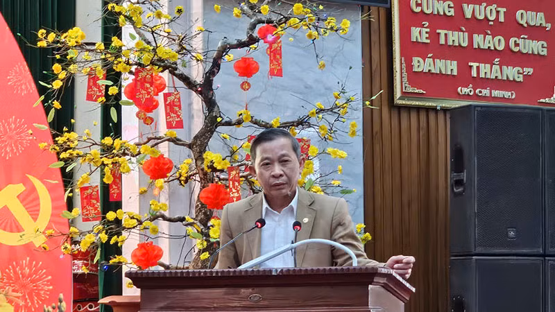 Ủy viên Ban Thường vụ Tỉnh ủy, Trưởng Ban Tuyên giáo Huỳnh Thế Mạnh phát biểu tại buổi gặp mặt. Ủy viên Ban Thường vụ Tỉnh ủy, Trưởng Ban Tuyên giáo Huỳnh Thế Mạnh phát biểu tại buổi gặp mặt.