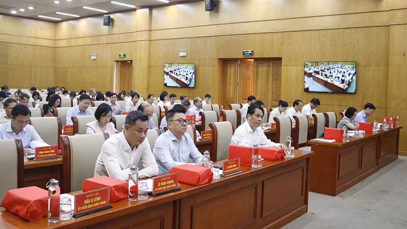 Các đại biểu tham dự Hội nghị.