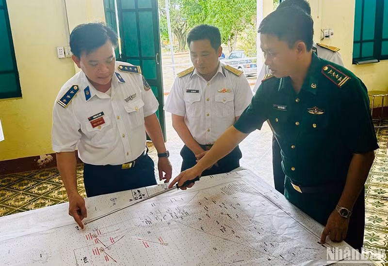 Lực lượng tham gia tìm kiếm cứu nạn trên biển mở rộng khu vực tìm kiếm người mất tích.