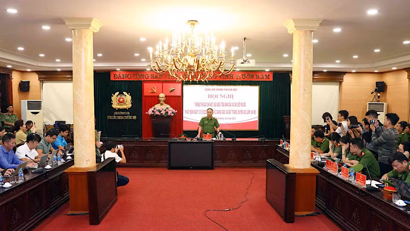 Toàn cảnh hội nghị.