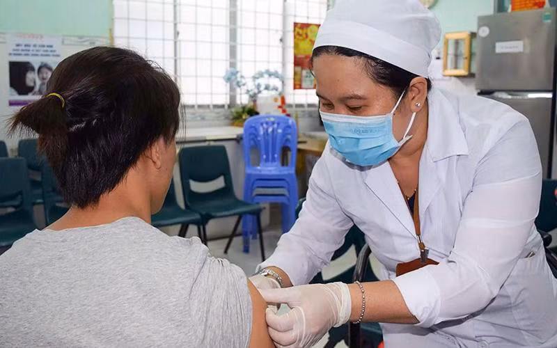 Bác sĩ cảnh báo cần lưu ý tiêm vaccine phòng dại khi bị chó cắn.