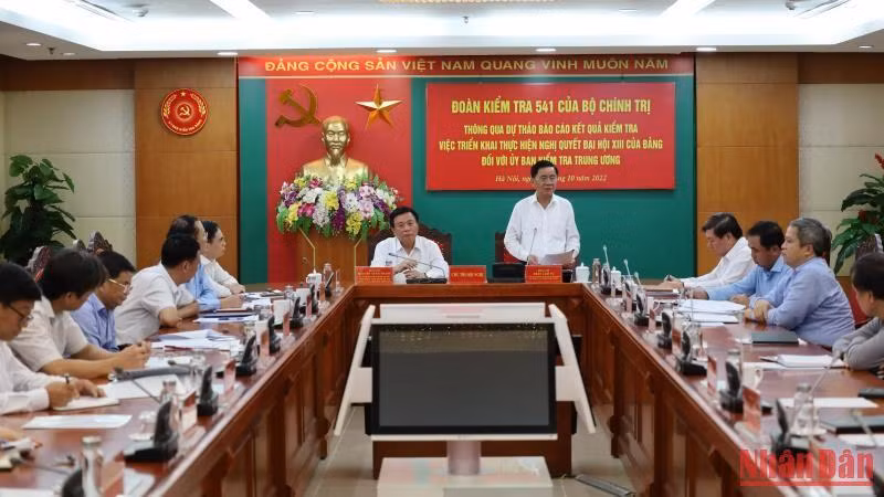 Toàn cảnh hội nghị. 