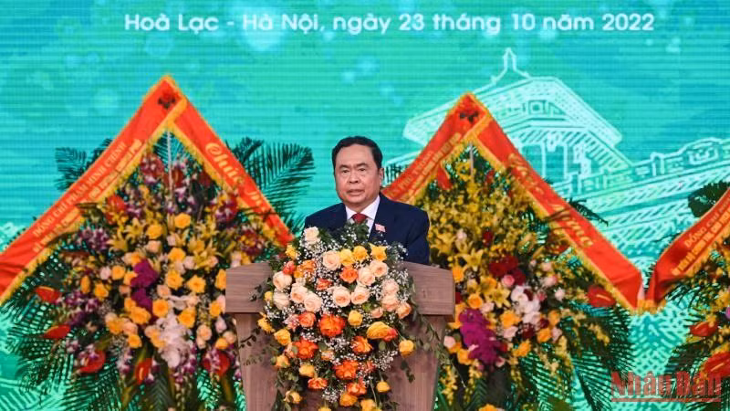Phó Chủ tịch Thường trực Quốc hội Trần Thanh Mẫn phát biểu chúc mừng năm học mới. (Ảnh: DUY LINH) Phó Chủ tịch Thường trực Quốc hội Trần Thanh Mẫn phát biểu chúc mừng năm học mới. (Ảnh: DUY LINH)