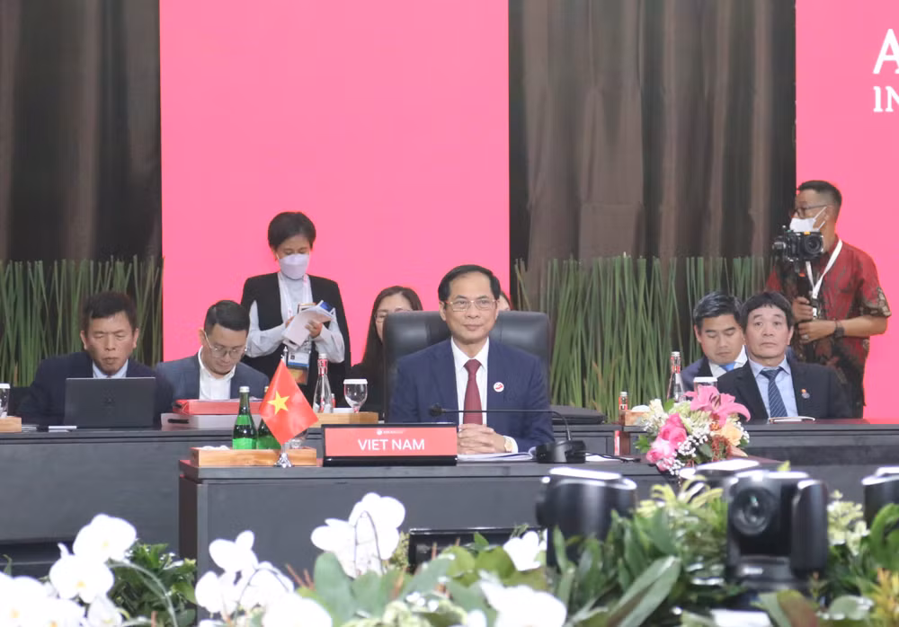 Bộ trưởng Bùi Thanh Sơn tham dự Hội đồng điều phối ASEAN lần thứ 32.