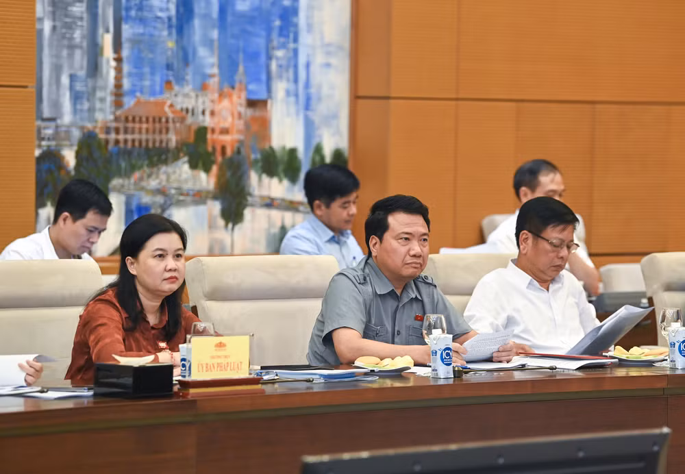 Thường trực các Ủy ban tham dự buổi làm việc. (Ảnh: Duy Linh) Thường trực các Ủy ban tham dự buổi làm việc. (Ảnh: Duy Linh)