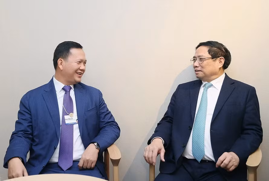 Thủ tướng Phạm Minh Chính gặp Thủ tướng Campuchia Hun Manet. (Ảnh: Dương Giang/TTXVN) Thủ tướng Phạm Minh Chính gặp Thủ tướng Campuchia Hun Manet. (Ảnh: Dương Giang/TTXVN)