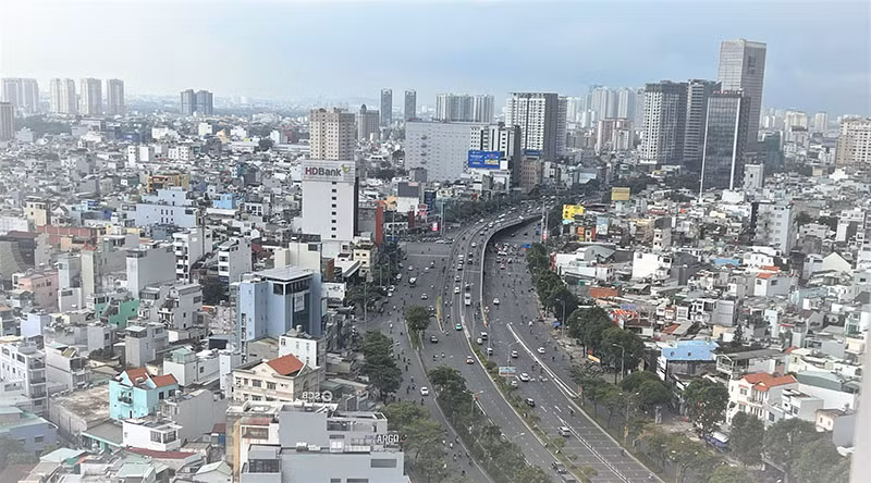 Thành phố Hồ Chí Minh cần nhiều cơ chế đặc thù để tiếp tục vị thế đầu tàu dẫn dắt nền kinh tế cả nước phát triển đi lên.