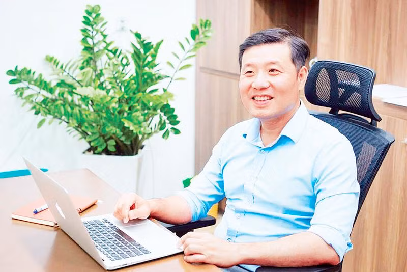 GS Vũ Hà Văn.